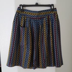 Skirt with front pockets